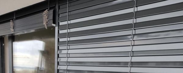 Zsalúzia vagy redőny - melyiket érdemes választani?